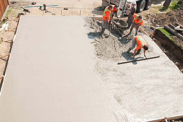 Best Custom Concrete Contractor  in Ketchum, ID